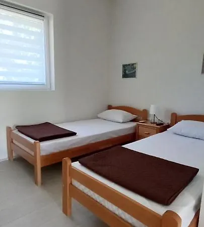 Lena! Apartman Kladovo